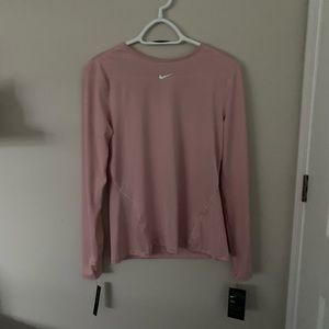 Nike Longsleeve Workout Top